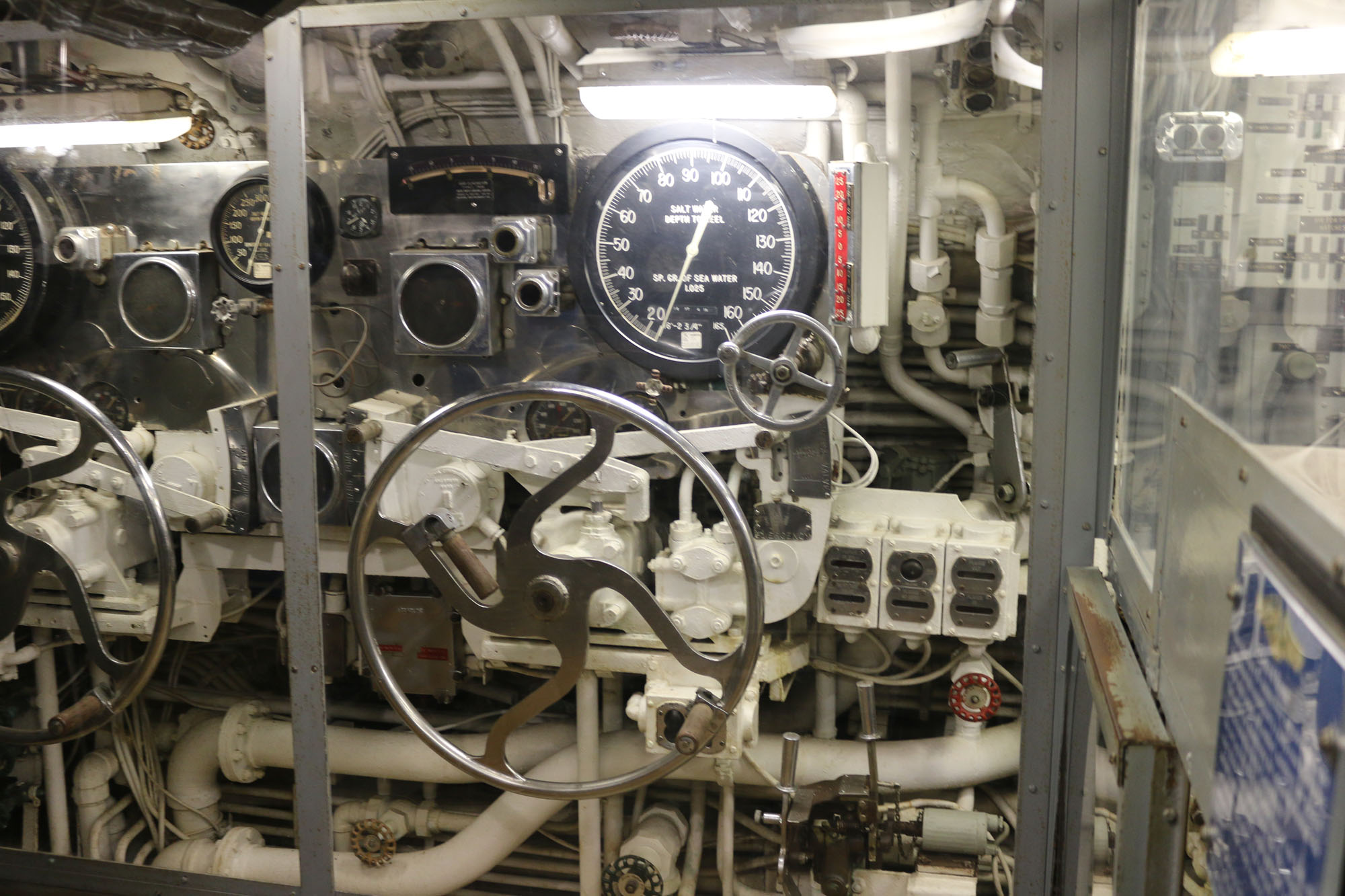 USS Yorktown photo 47
